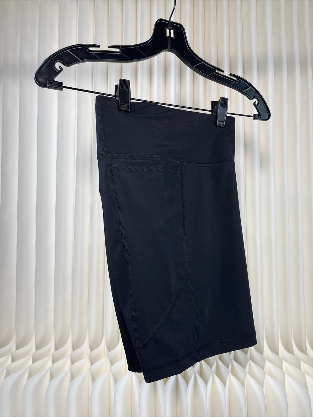 Sweaty Betty Zero Gravity 6” Running Shorts - Picture 11 of 11